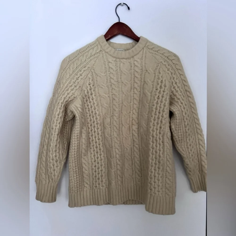 Aritzia Babaton Fisherman Sweater Cable Knit Chunky Oversized Cream XS Small 1